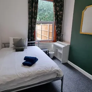 Guest house Double With Kitchen Facilities, Nottingham