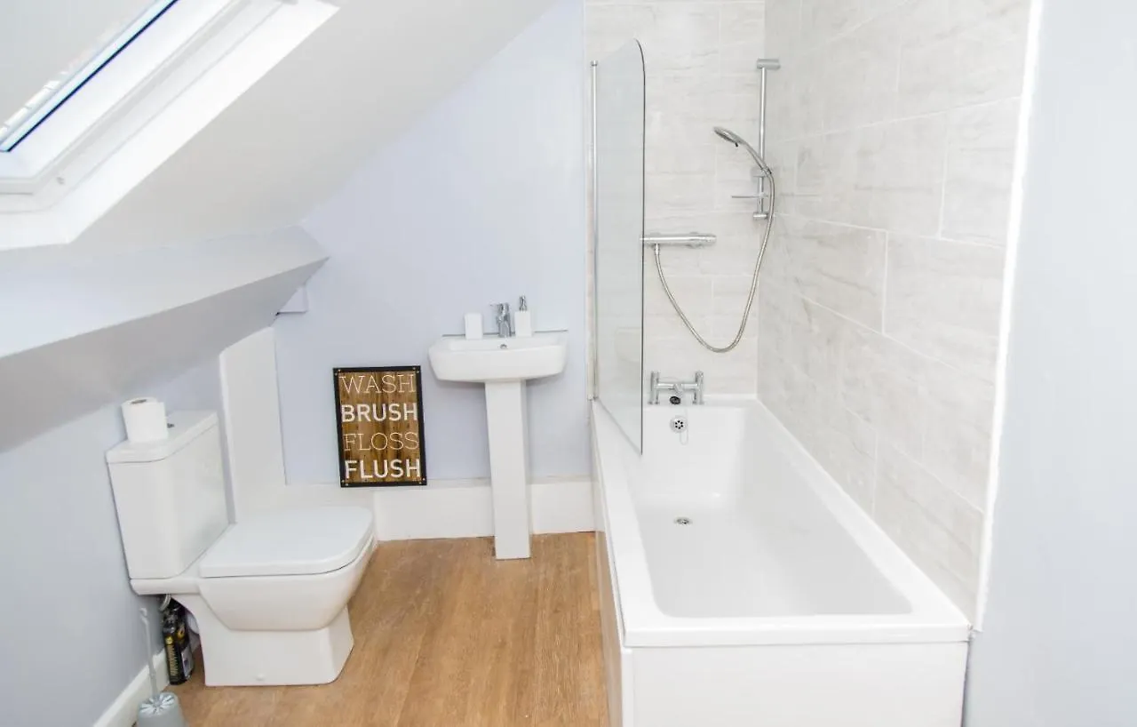 Apartment The Kensington House - Contemporary Accommodation In Nottingham United Kingdom
